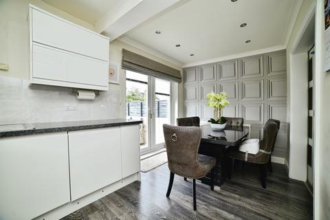 Hazelbarrow Drive, Willerby, Hull