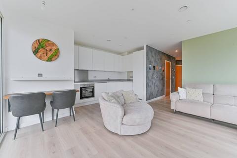 2 bedroom flat to rent, Addiscombe Grove, East Croydon, Croydon, CR0