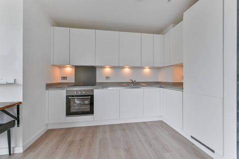2 bedroom flat to rent, Addiscombe Grove, East Croydon, Croydon, CR0