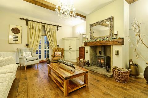 3 bedroom character property for sale, The Drive, Bradford BD13