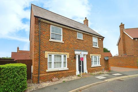 4 bedroom detached house for sale, Mill Park Drive, Braintree