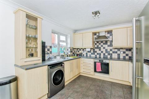undefined, Jubilee Close, Sutton St. James, Spalding