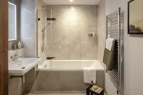 2 bedroom block of apartments to rent, Grenan Square, Greenford UB6