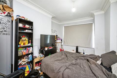 2 bedroom end of terrace house for sale, High Street, Shafton, Barnsley
