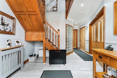 5 bedroom detached house for sale, Blue Ridge Gardens, March