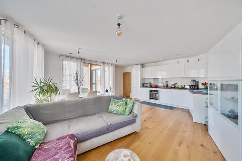 1 bedroom flat for sale, Cavendish Road, London