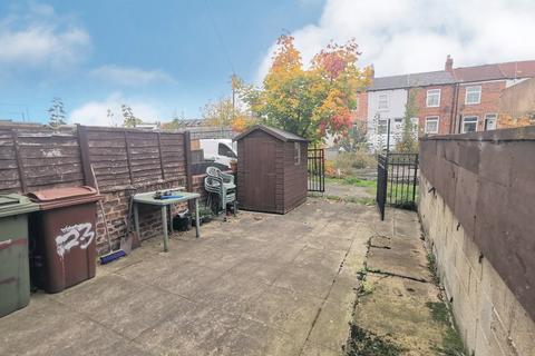 2 bedroom terraced house for sale, Wakefield Road, Featherstone, Pontefract
