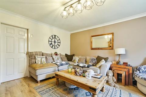 3 bedroom detached house for sale, Pasture Avenue, Keighley BD22