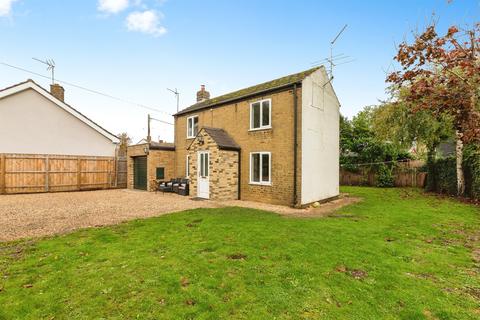 2 bedroom detached house for sale, Wimblington Road, March