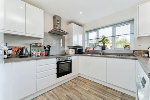 4 bedroom detached house for sale, Woodville Drive, March