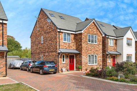 4 bedroom detached house for sale, Woodville Drive, March