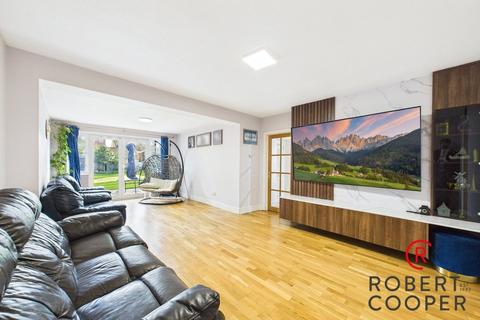 4 bedroom semi-detached house for sale, Woodlands Avenue, Eastcote, HA4