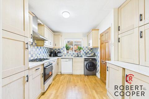 4 bedroom semi-detached house for sale, Woodlands Avenue, Eastcote, HA4