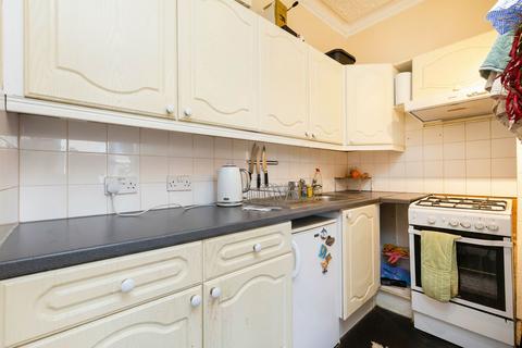 1 bedroom flat to rent, Blythe Road, London W14