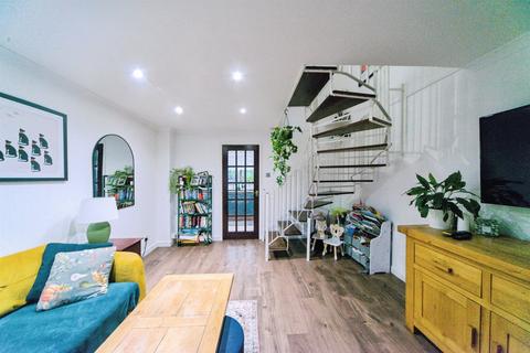 2 bedroom terraced house for sale, Mistley Close, Bexhill-On-Sea