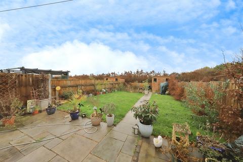 2 bedroom terraced bungalow for sale, Granary Court, Shenstone, Kidderminster
