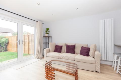 undefined, Spruce Drive, Bicester