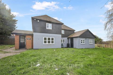 3 bedroom detached house to rent, Colchester Road, Ardleigh, Colchester, Essex, CO7