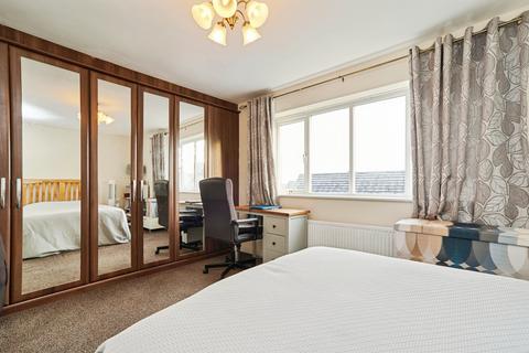 undefined, Oaklands Close, Gipton, Leeds