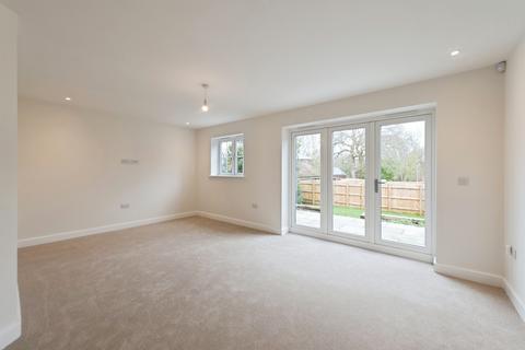 3 bedroom detached house for sale, Beacon Bottom, Park Gate, Southampton