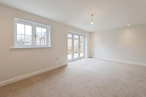 3 bedroom detached house for sale, Beacon Bottom, Park Gate, Southampton