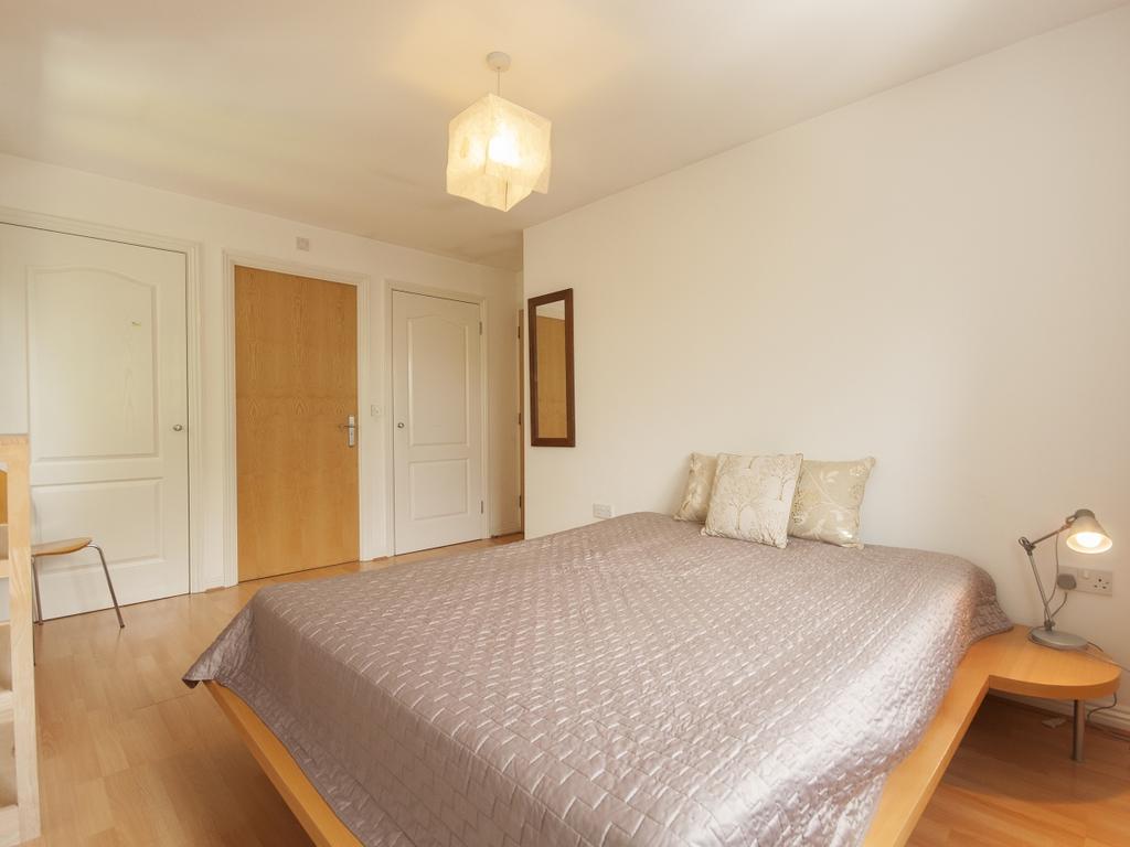 Bedroom4