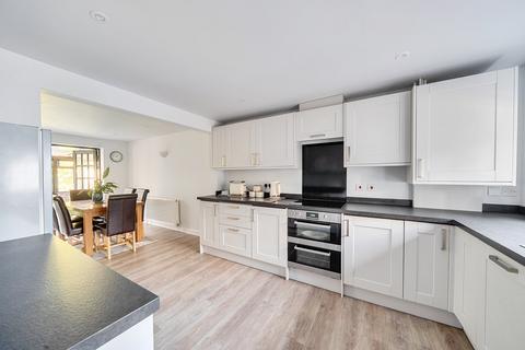 3 bedroom cottage for sale, Lyndhurst Road, Brockenhurst, SO42