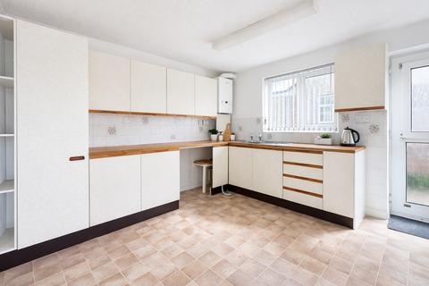 3 bedroom bungalow for sale, Barkhill Road, Chester CH3