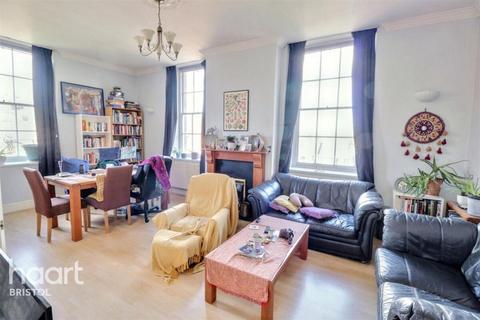 2 bedroom flat for sale, Barkleys Hill, BRISTOL