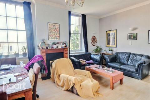 2 bedroom flat for sale, Barkleys Hill, BRISTOL