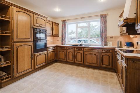 4 bedroom detached house for sale, La Rue de Samares, Jersey JE2