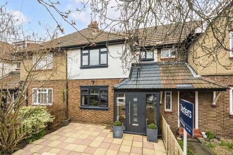 Thompson Avenue, Kew TW9
