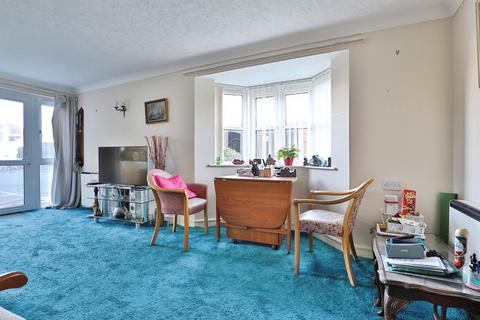 2 bedroom retirement property for sale, Seafield Road, Bournemouth