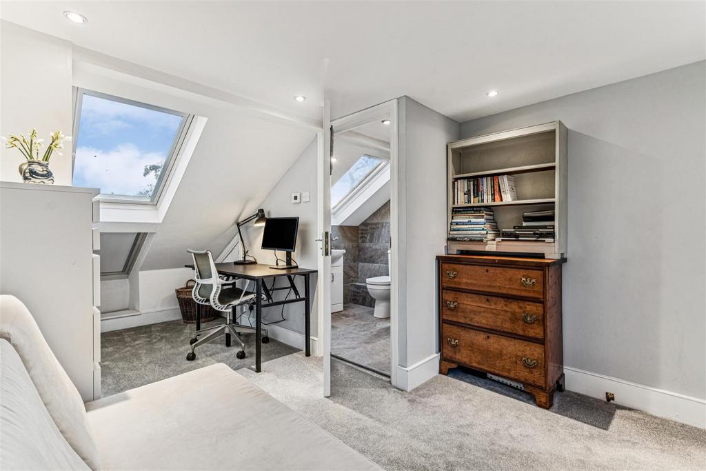 Herbert Gardens, W4 - FOR SALE