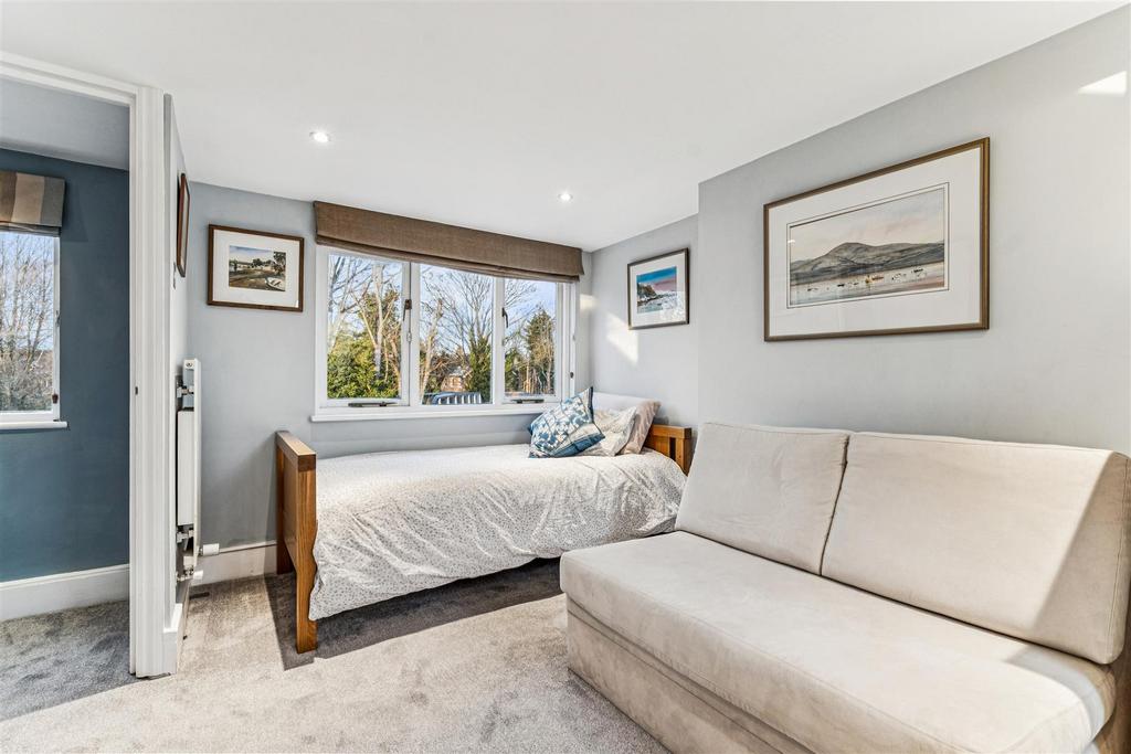 Herbert Gardens, W4 - FOR SALE