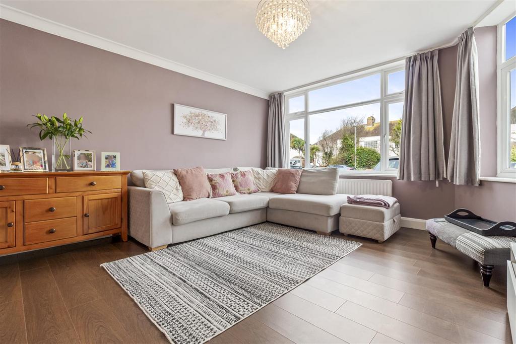 38 Robson Road-009.JPG