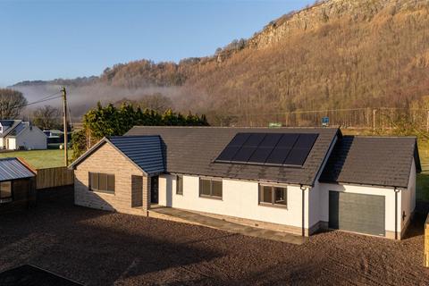 undefined, Kinfauns Holdings, Kinfauns