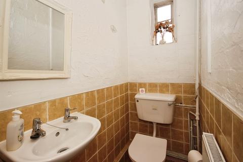 2 bedroom semi-detached house for sale, Tachbrook Street, Leamington Spa