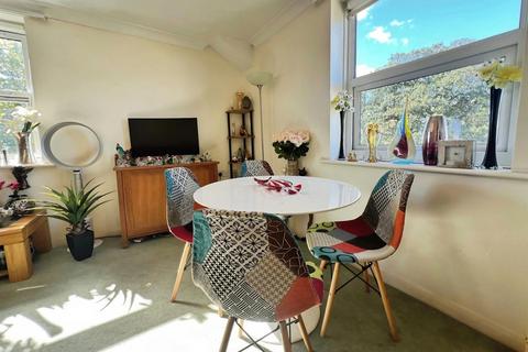 2 bedroom retirement property for sale, Grosvenor Road, Weymouth