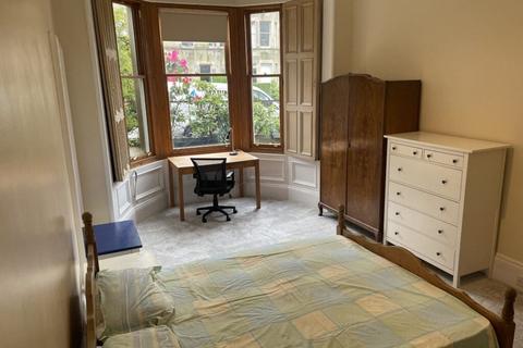 undefined, 2370L Marchmont Road, Edinburgh, EH9 1HT