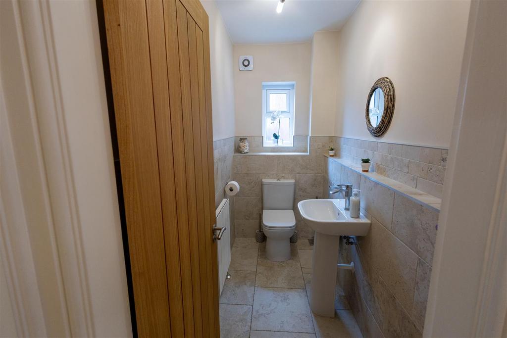 Ground floor wc