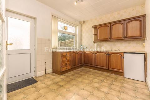 3 bedroom house for sale, Fir Trees Avenue, Preston PR2