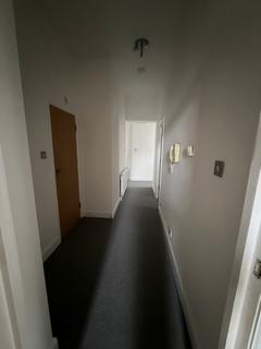 2 bedroom flat to rent, Bolton Crescent, London, SE5