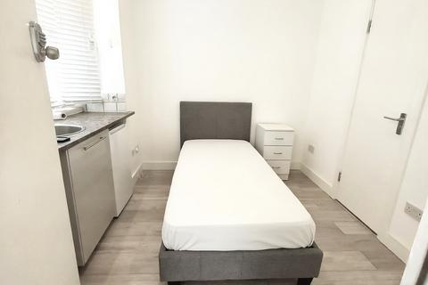undefined, Park Avenue Egham, Surrey TW20