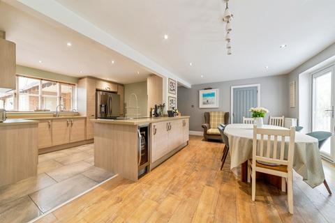 6 bedroom detached house for sale, Bowmans Way, Sedgebrook, GRANTHAM