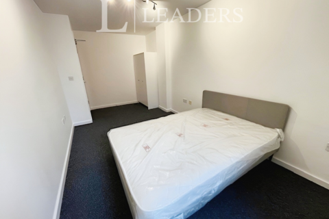 1 bedroom flat to rent, City Gate, 5 Blantyre Street, M15