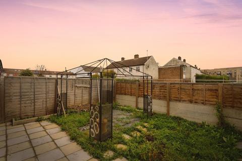 undefined, Endeavour Way, Barking