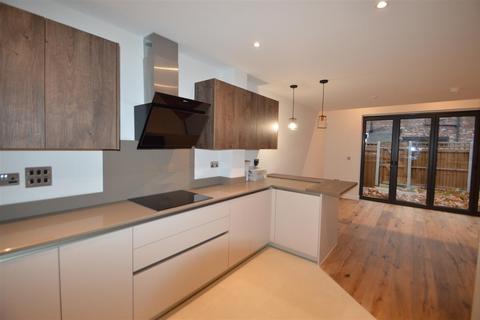 undefined, Burton Road, Manchester M20