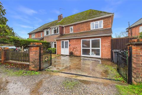 Bath Road, Padworth, Reading, Berkshire, RG7