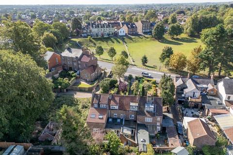 3 bedroom terraced house for sale, The Green, Acomb, York